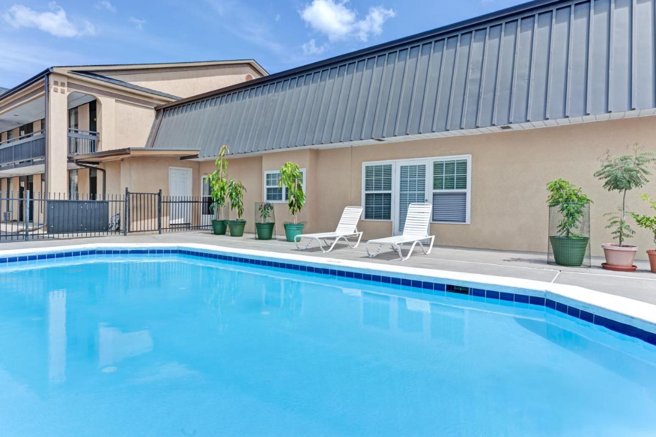 Super Inn & Suites Carrollton Dış mekan fotoğraf